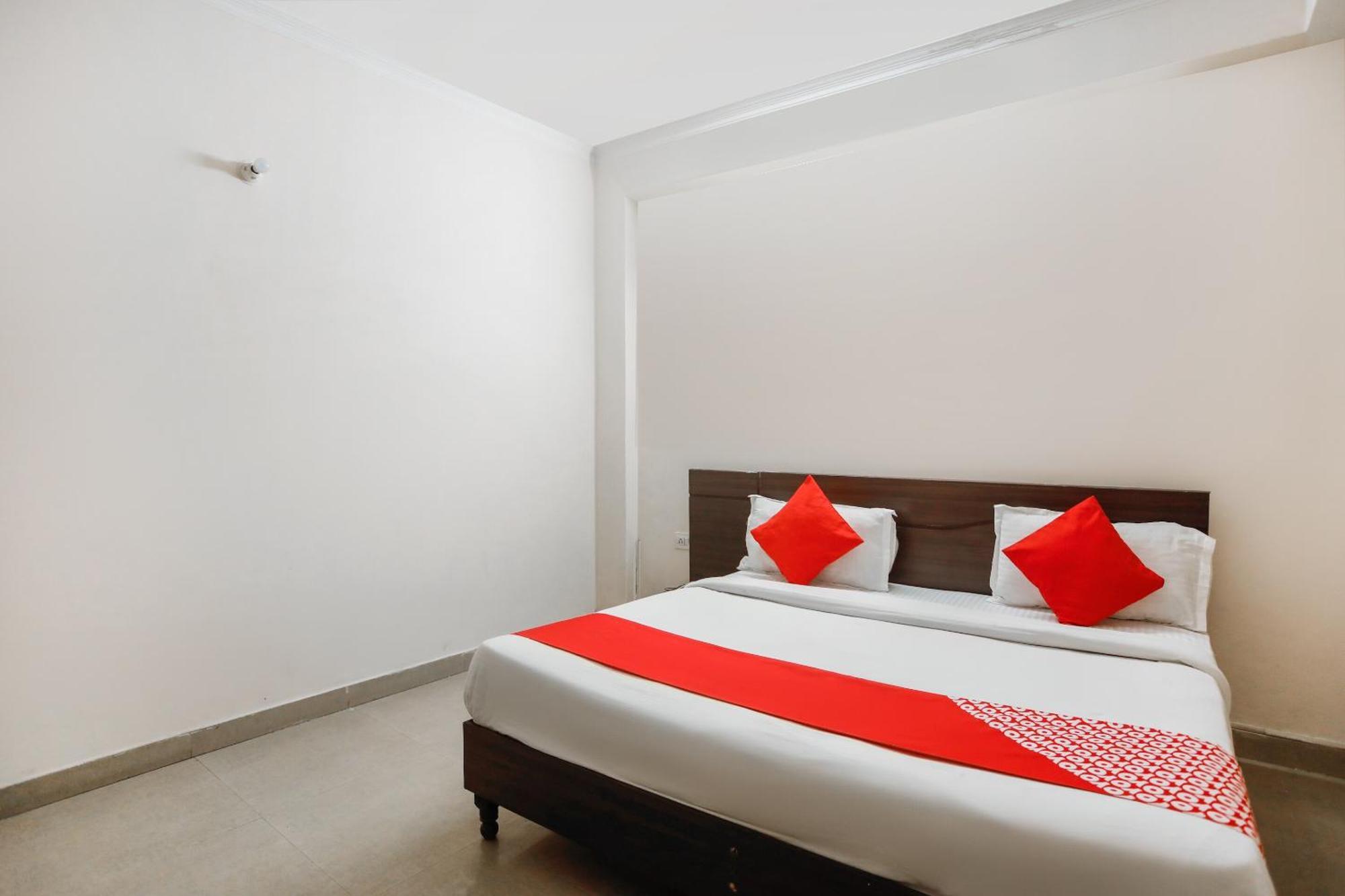 Hotel O Av Residency Near Botanic Garden Of Indian Republic Noida Exterior photo